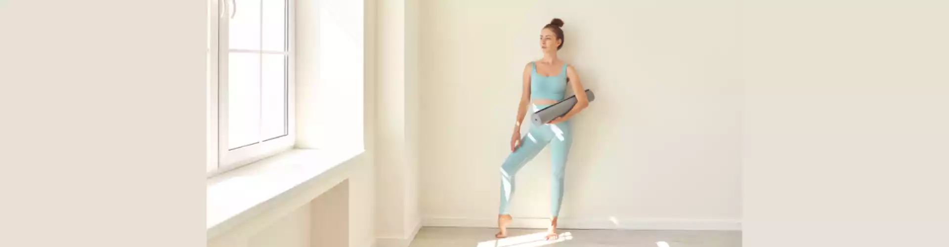 Boostez votre matinée avec une routine Pilates - Online Class by Tabatha Koylass